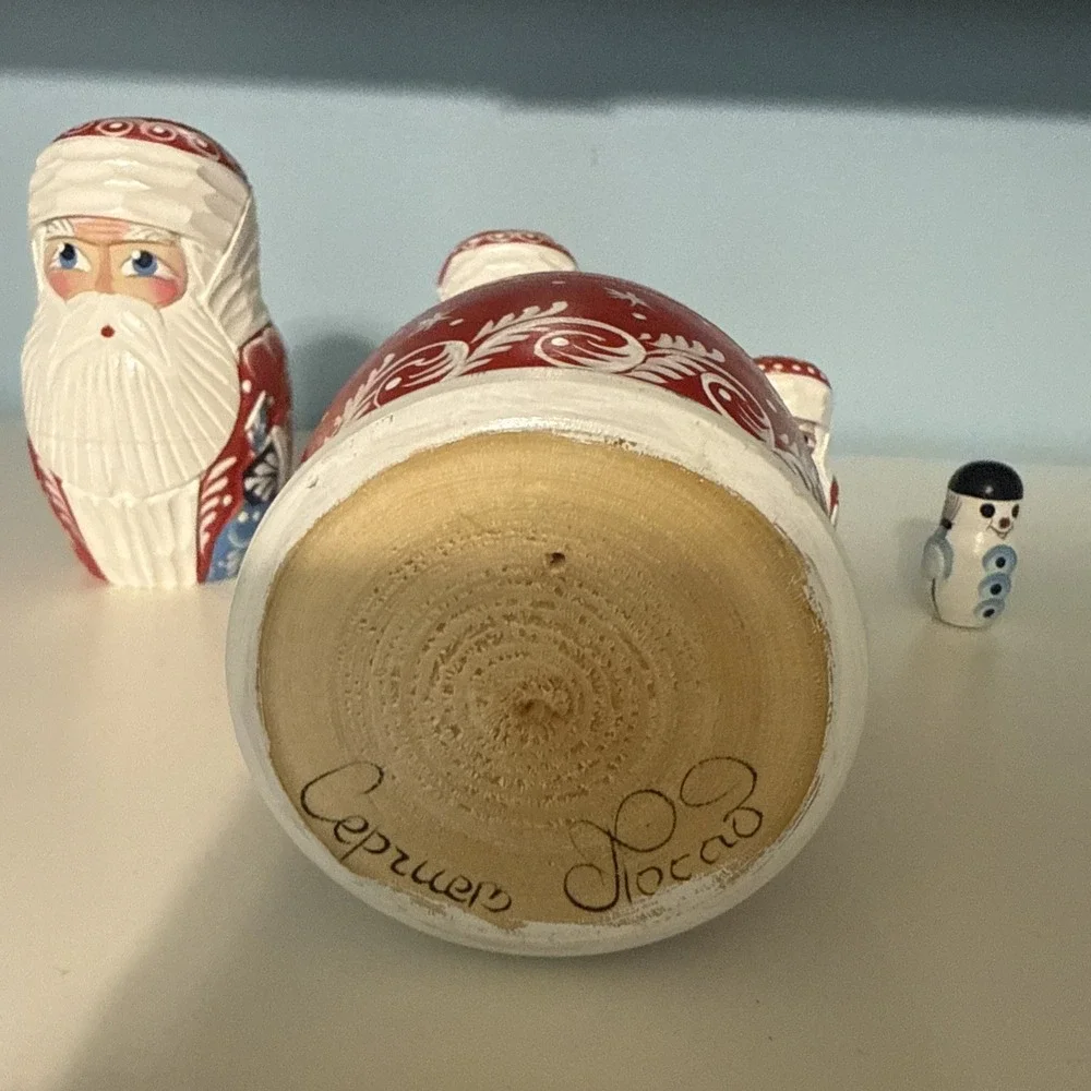 Vtg 5 Pc Russian Nesting Doll Set Hand Carved Santa Signed‎ Ceprueb Tiocao 6